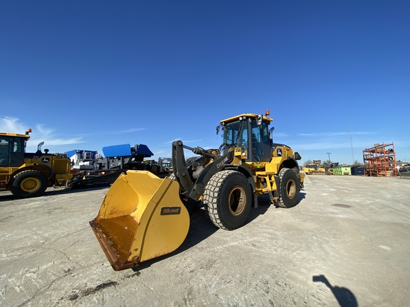 Photo of 2024 John Deere 624 P