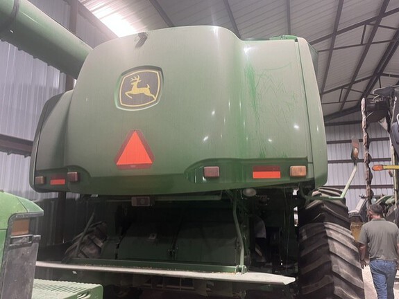 2008 John Deere 9870 STS (3rd thumbnail)