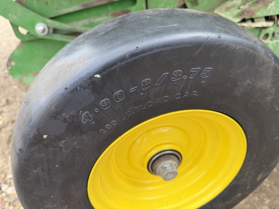 2019 John Deere 560M - Photo9