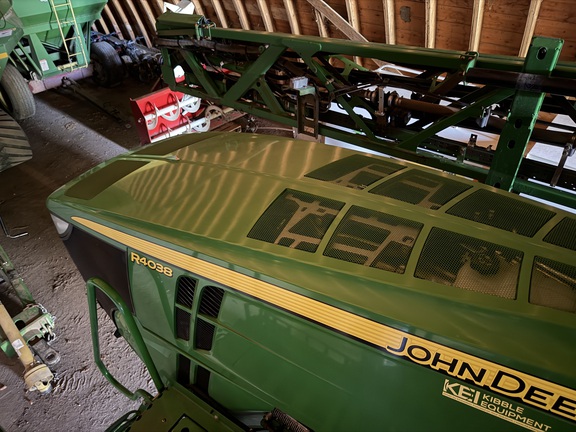 2014 John Deere R4038 - Photo16