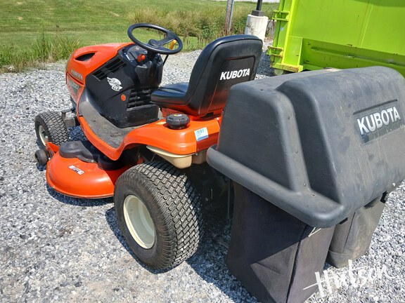 Photo of 2009 Kubota T2380