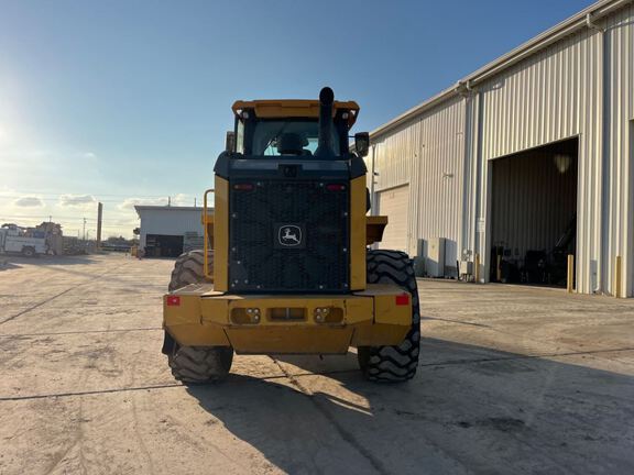 2023 John Deere 644P