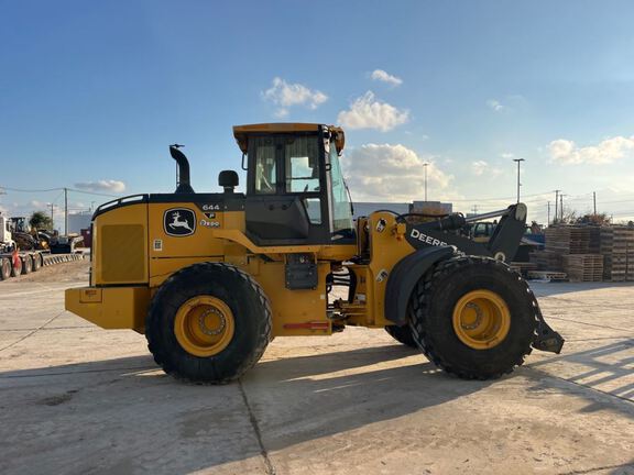 2023 John Deere 644P