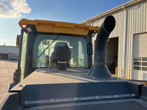 2023 John Deere 644P