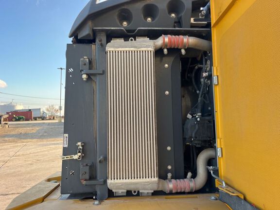 2023 John Deere 644P