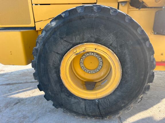 2023 John Deere 644P
