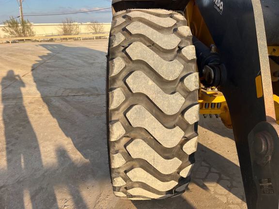 2023 John Deere 644P