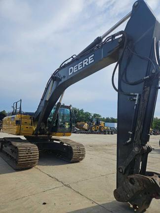Photo of 2019 John Deere 350G LC