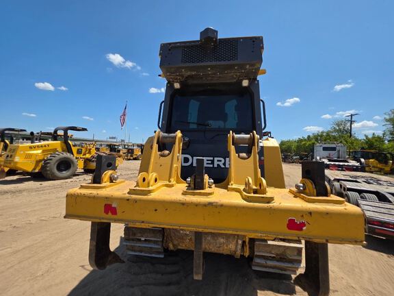 2021 John Deere 700L