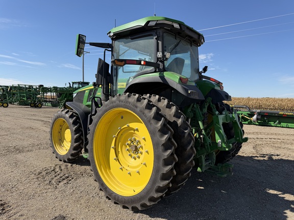 2025 John Deere 7R 230 - Photo5