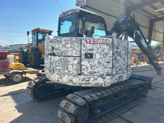 2023 John Deere 75G