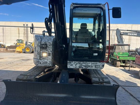 2023 John Deere 75G