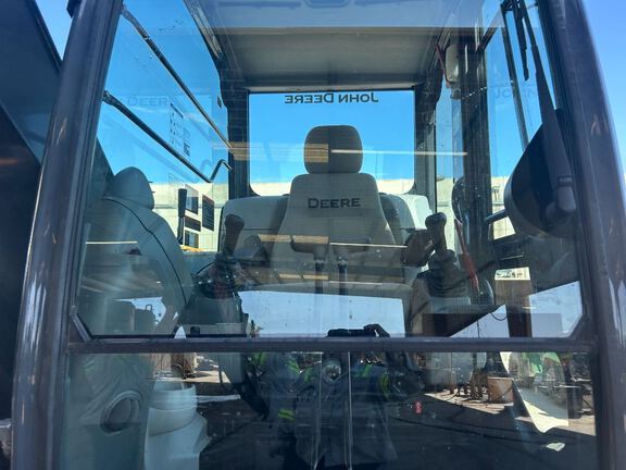 2023 John Deere 75G