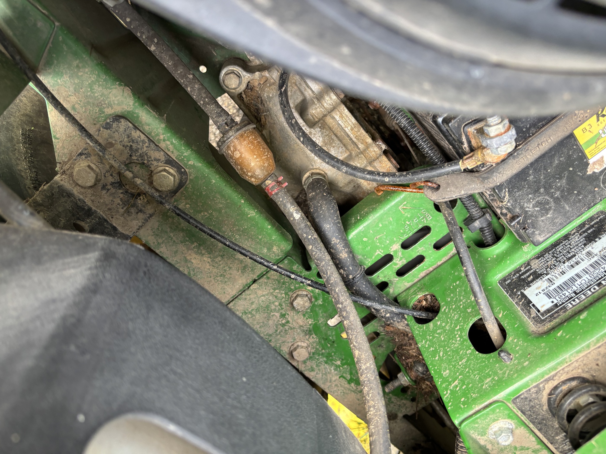 Used 2012 John Deere Z425 Zero Turn Mowers at Koenig Equipment in Urbana, OH - PhotoXL8