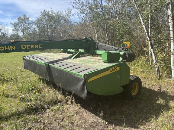 Used 2017 John Deere 956 Mower Conditioners at Horizon Ag & Turf in Lloydminster, AB - Photo5