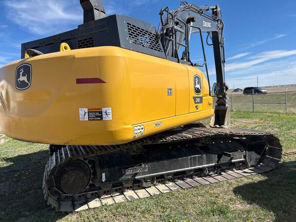 2023 John Deere 210P