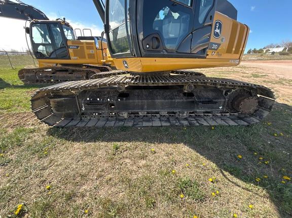 2023 John Deere 210P