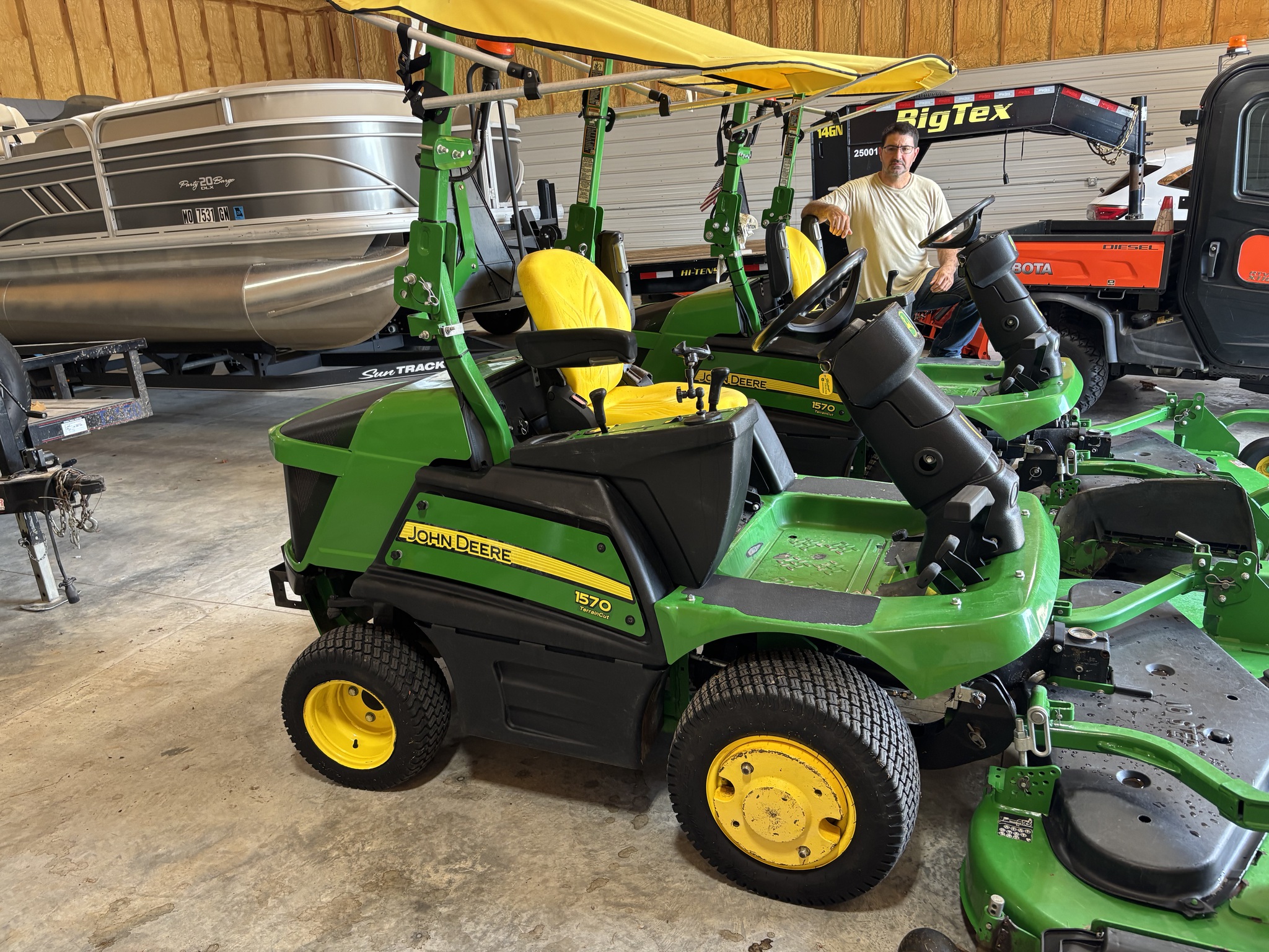 Used John Deere 1570 675125 for Sale | Heritage Tractor