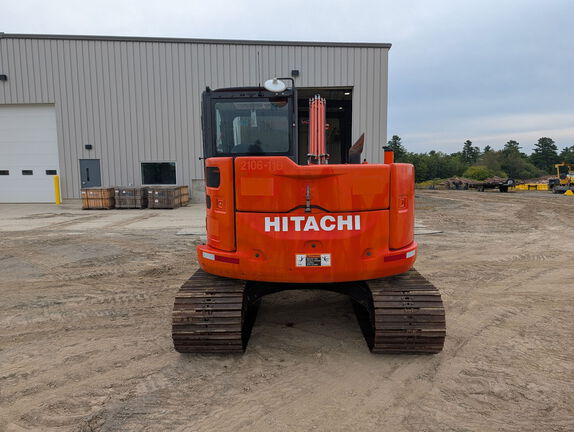 2015 Hitachi ZX85USB-5N