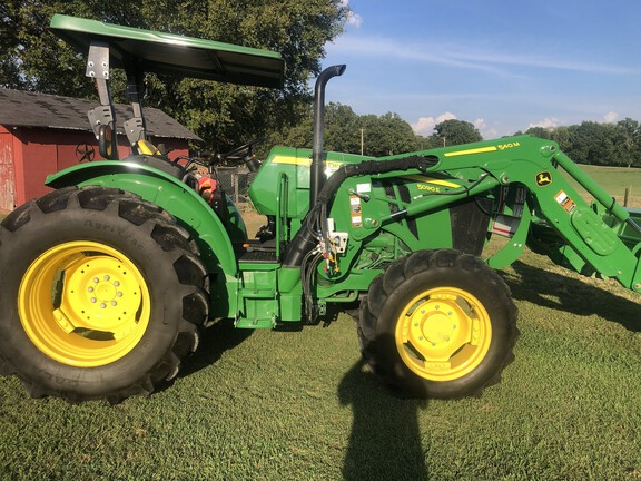 2022 John Deere 5090E