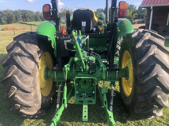 2022 John Deere 5090E