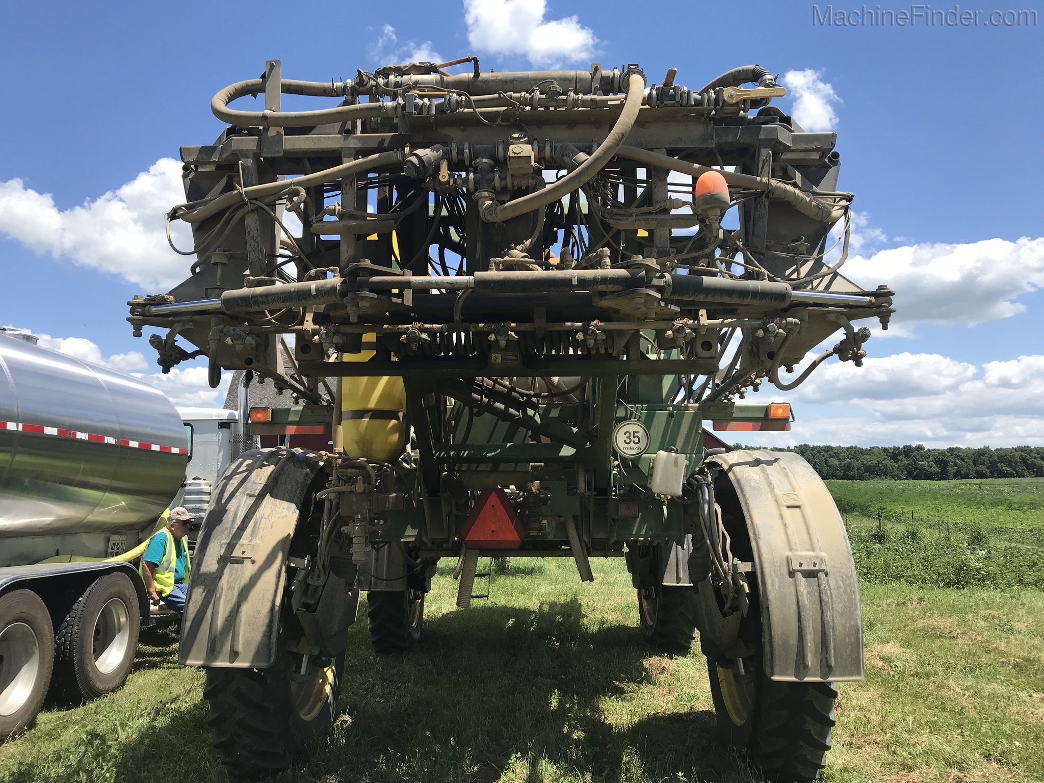 2013 John Deere 4940 Image 8