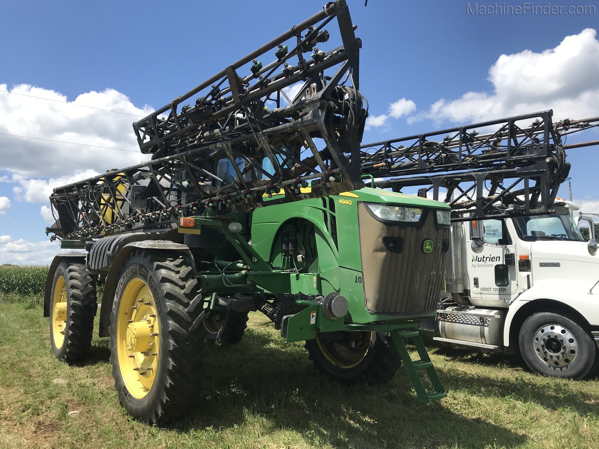 2013 John Deere 4940 Image 6