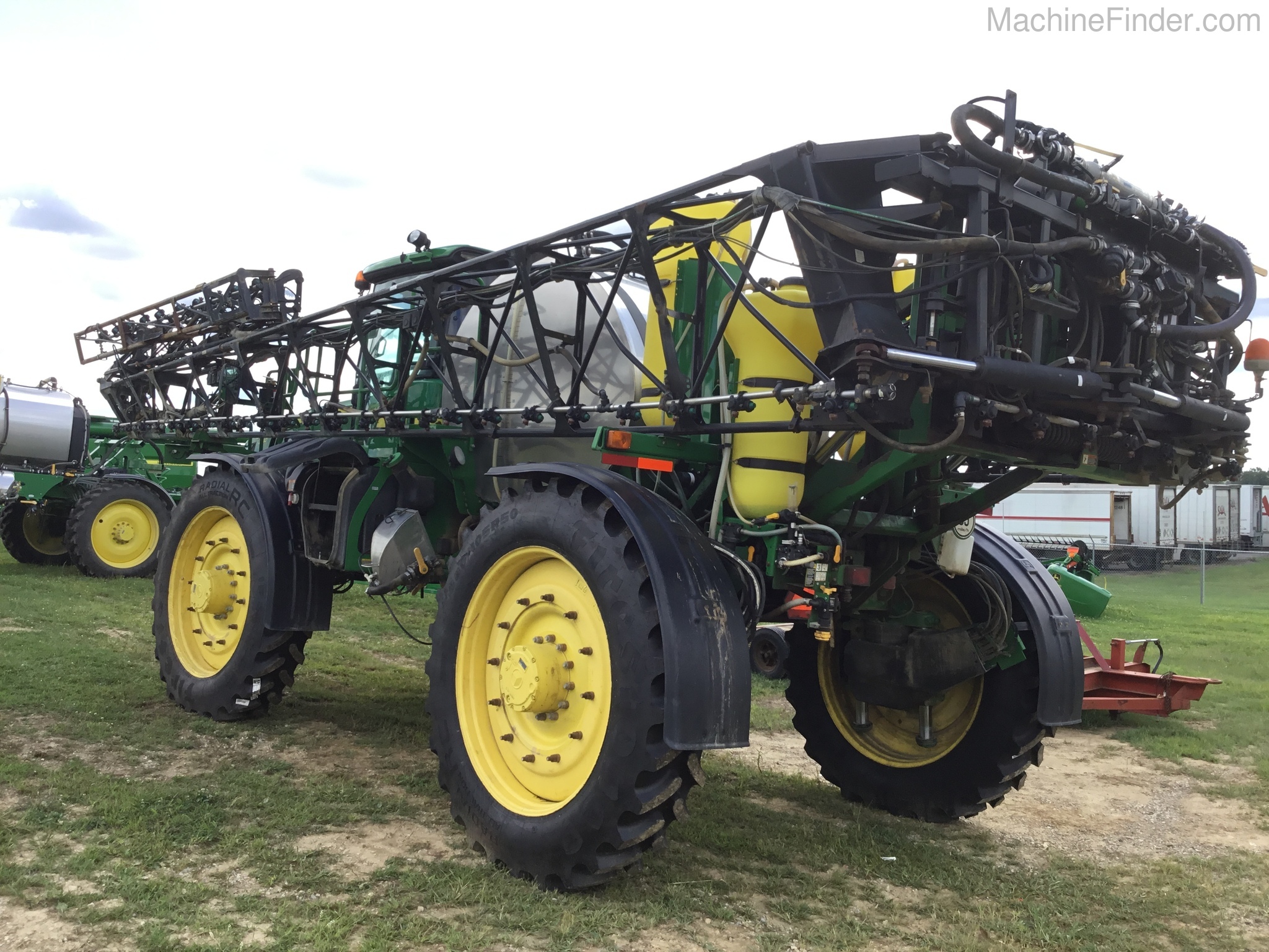 2013 John Deere 4940 Image 18