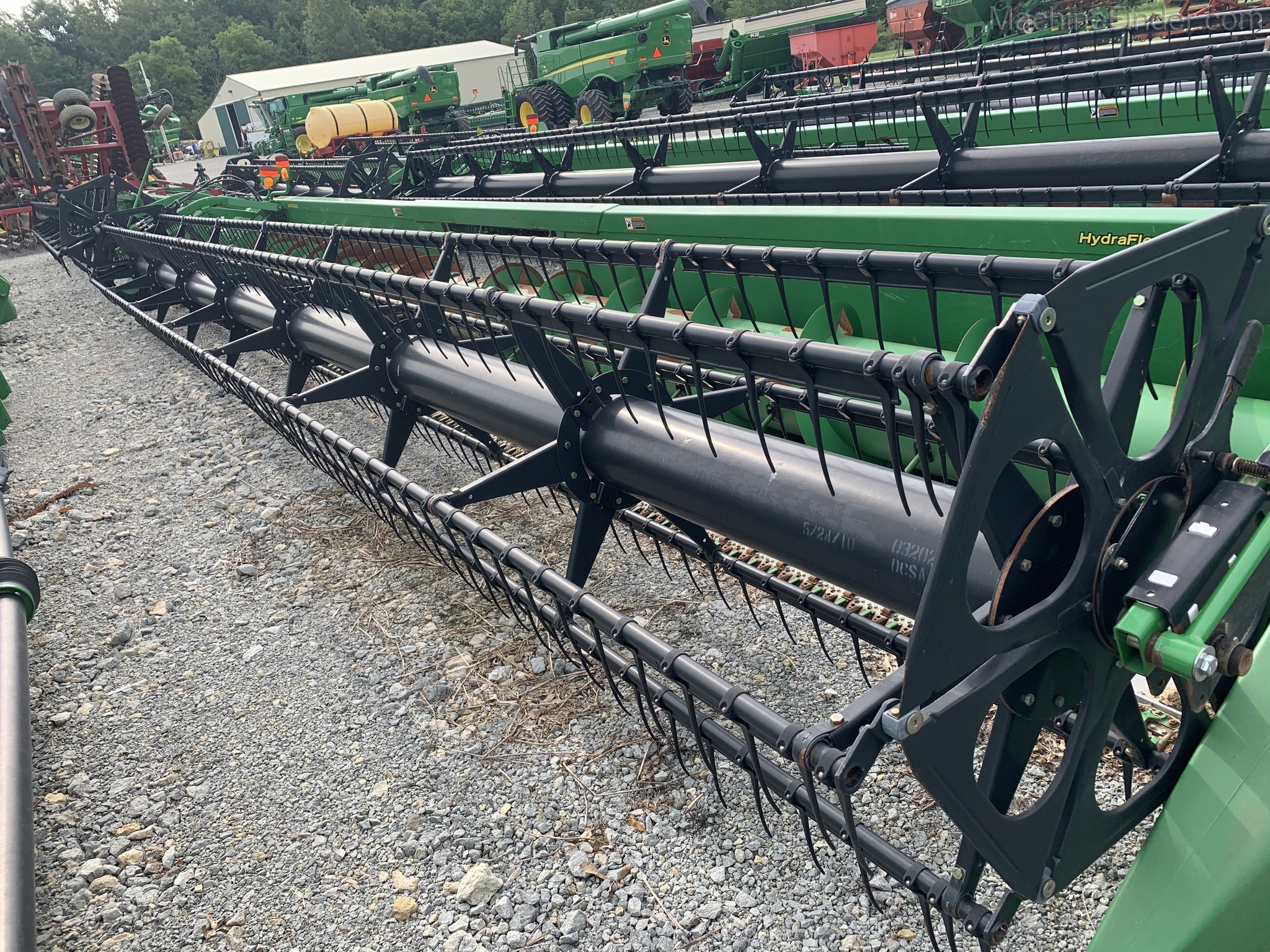 2010 John Deere 635F Image 4