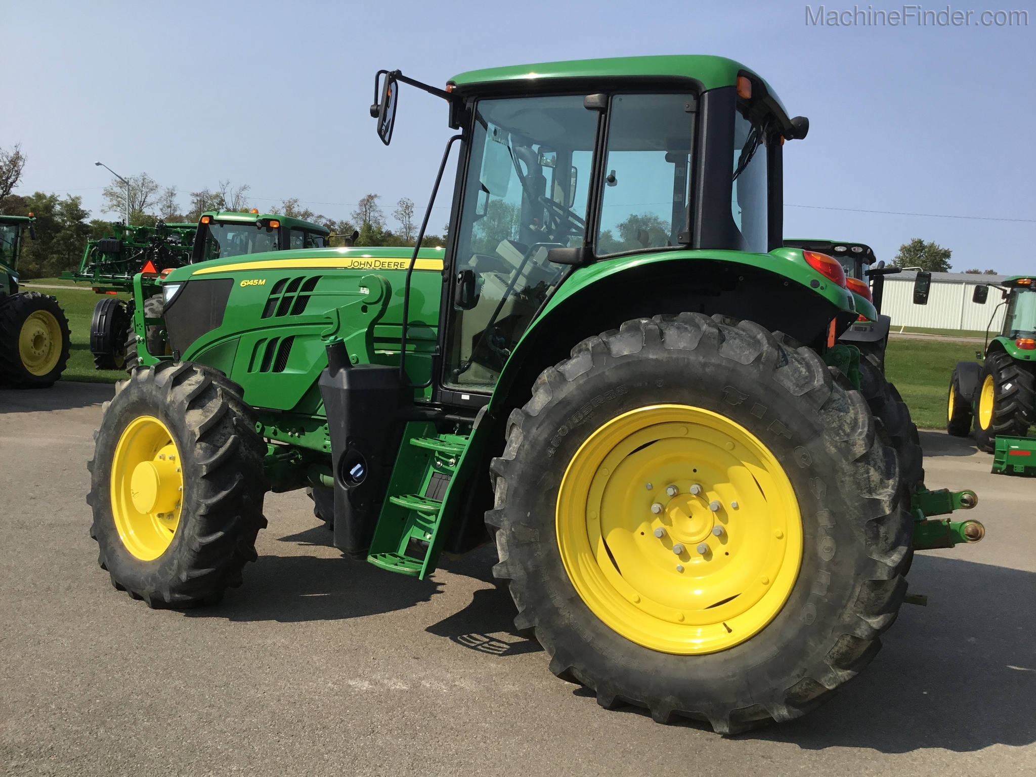 2017 John Deere 6145M Image 3