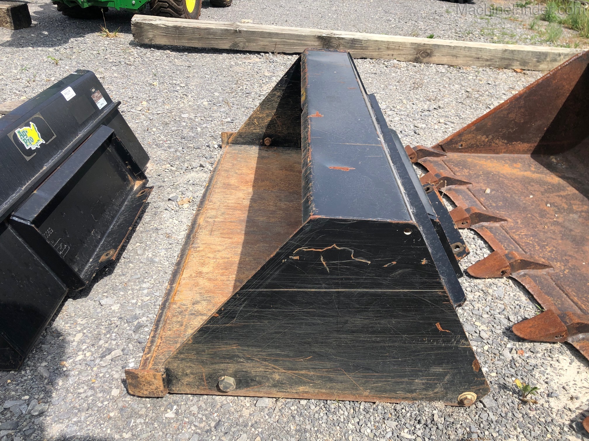 2016 Toro DINGO BUCKET Image 1