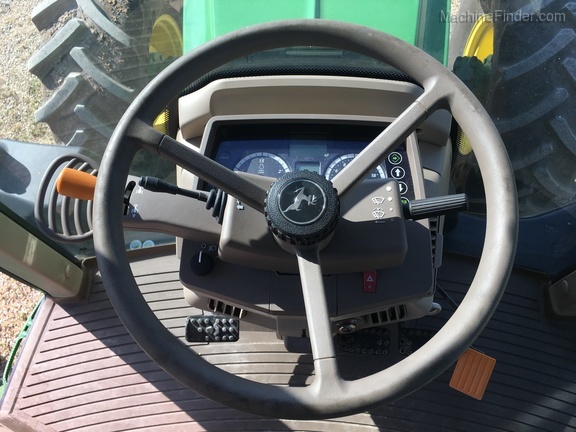 2018 John Deere 6120M Image 9