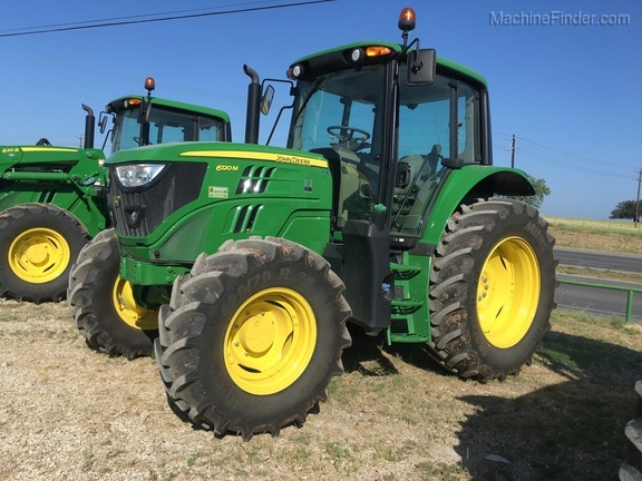 2018 John Deere 6120M Image 1