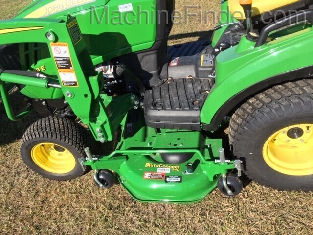 2020 John Deere 1023E Image 2