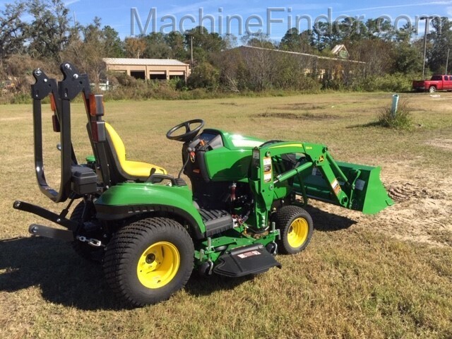 2020 John Deere 1023E Image 5