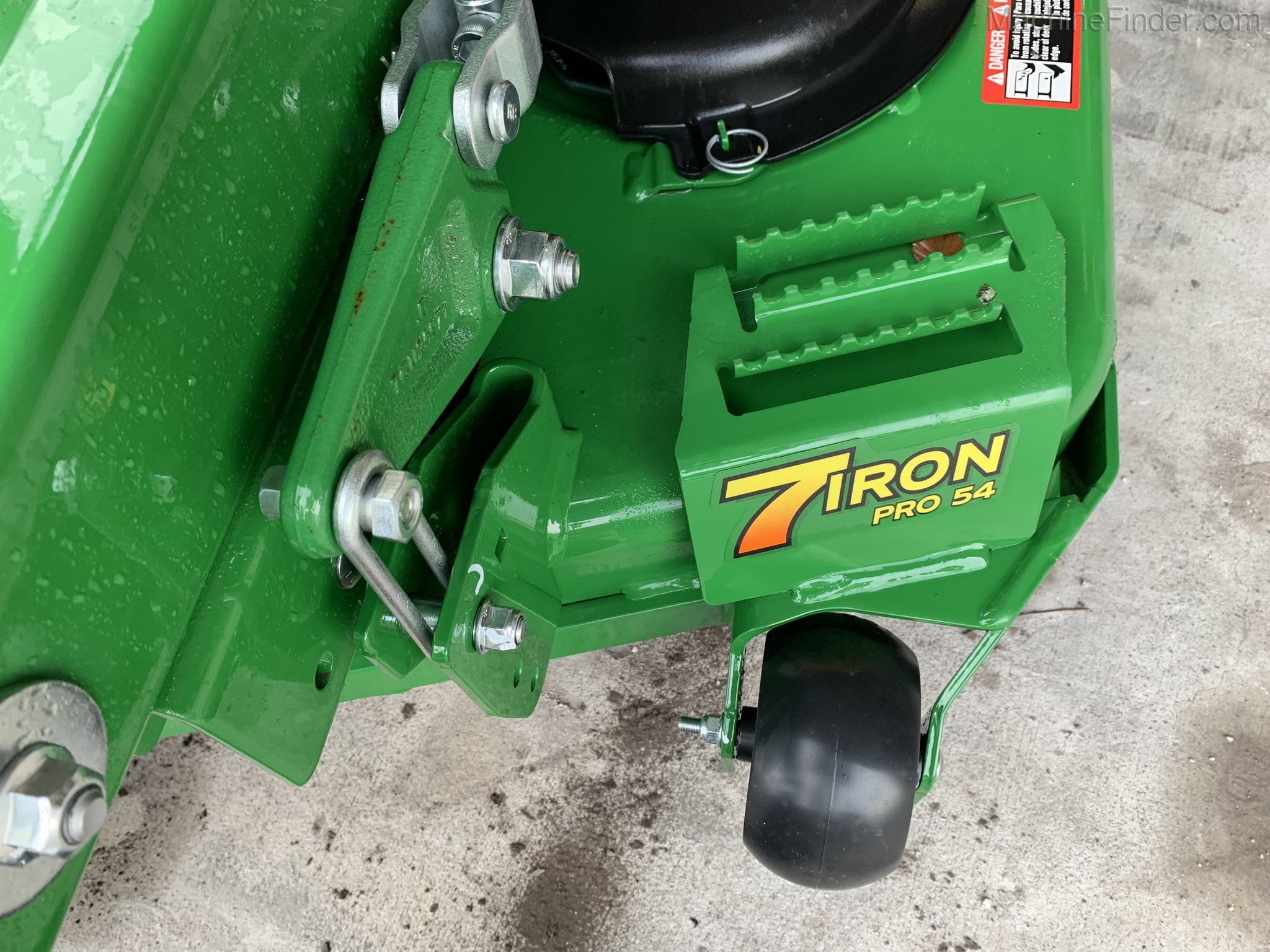 2020 John Deere Z930M Image 3