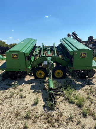 1992 John Deere 455 Image 3