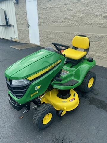 2023 John Deere X350 Image 1