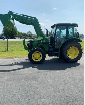 2023 John Deere 5090E Image 2