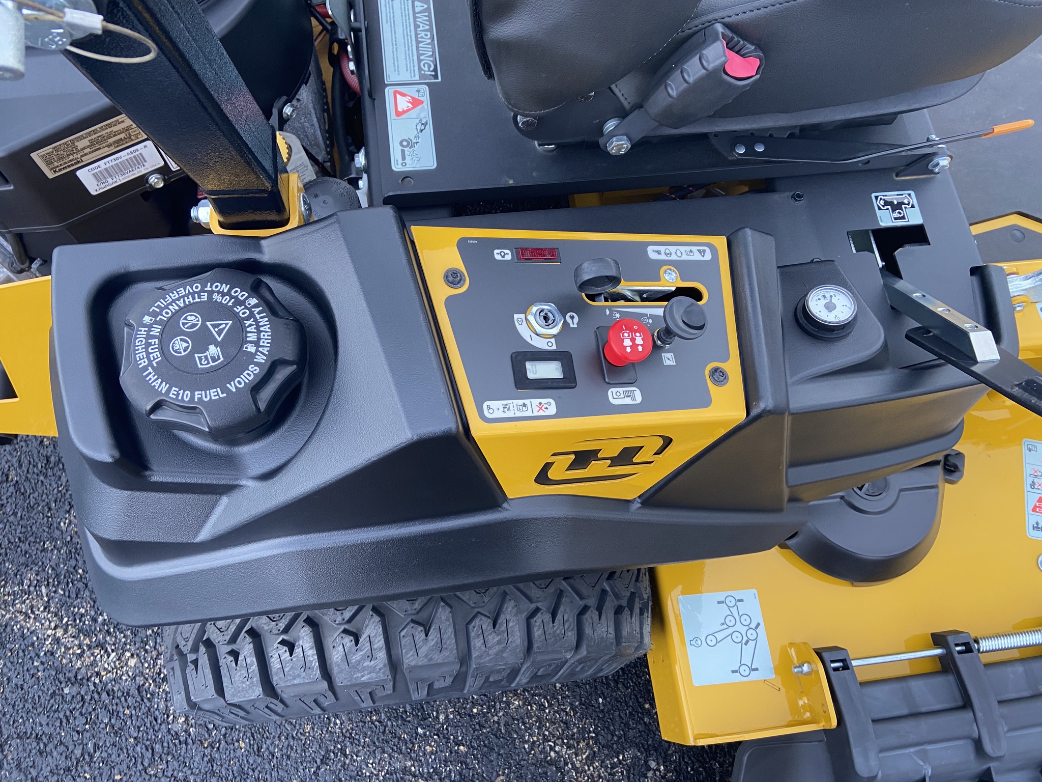 2022 Hustler Fastrak ZeroTurn Mowers Zanesville, OH