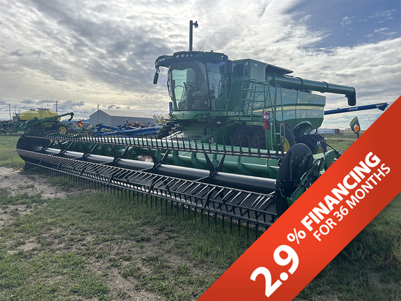 Photo of a 2019 John Deere 735FD