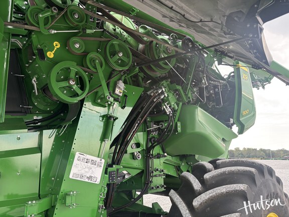 Photo of 2024 John Deere X9 1100