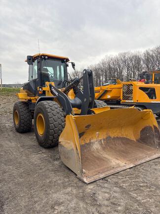 2024 John Deere 544 P