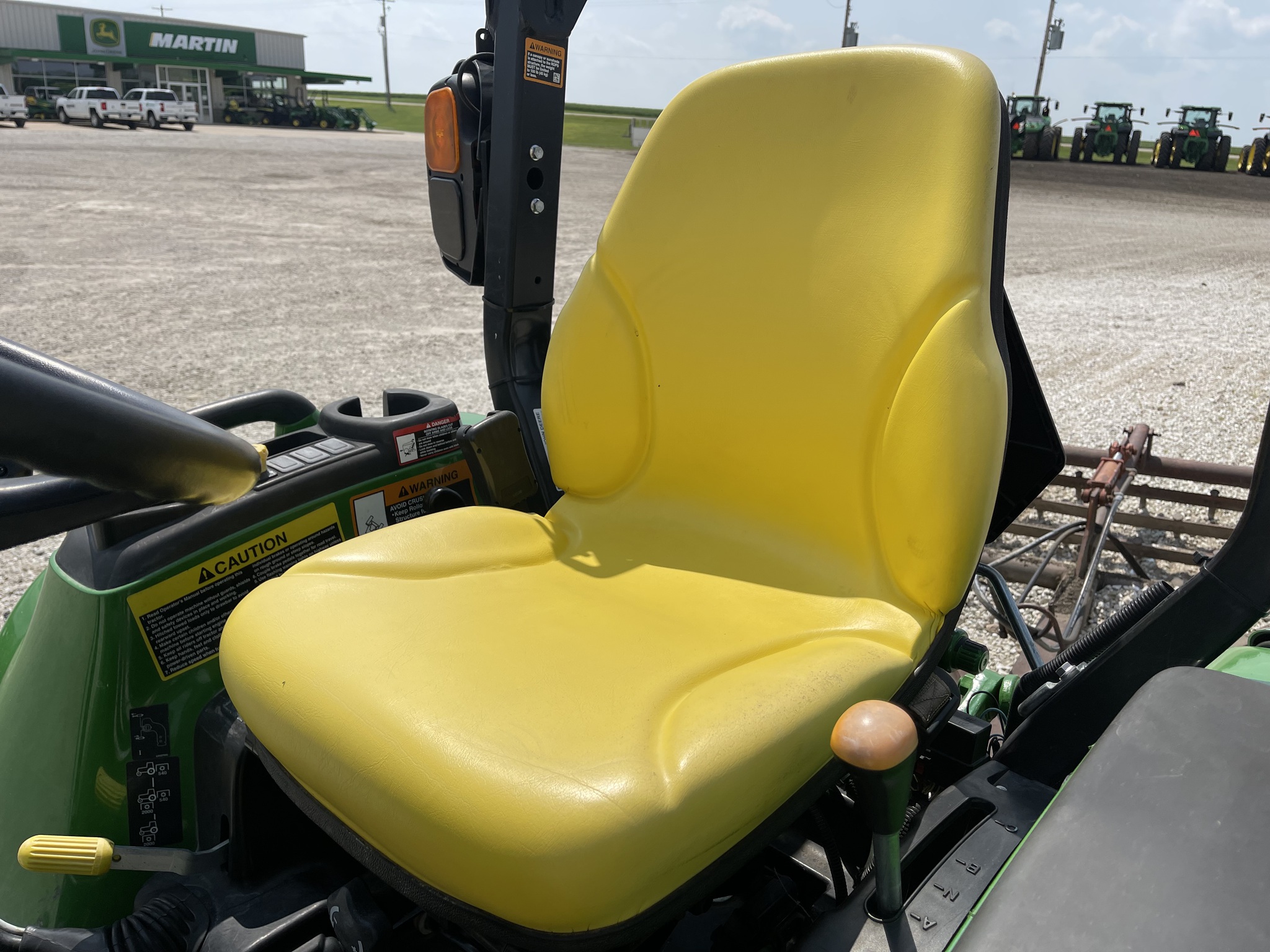  2018 John Deere 3039R at Heritage Tractor in Brimfield, IL