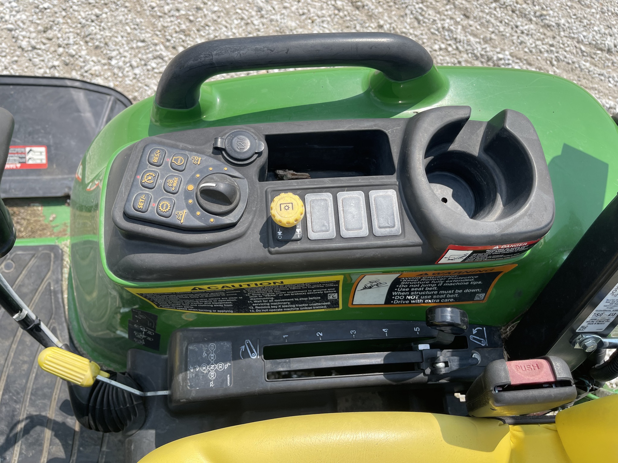  2018 John Deere 3039R at Heritage Tractor in Brimfield, IL