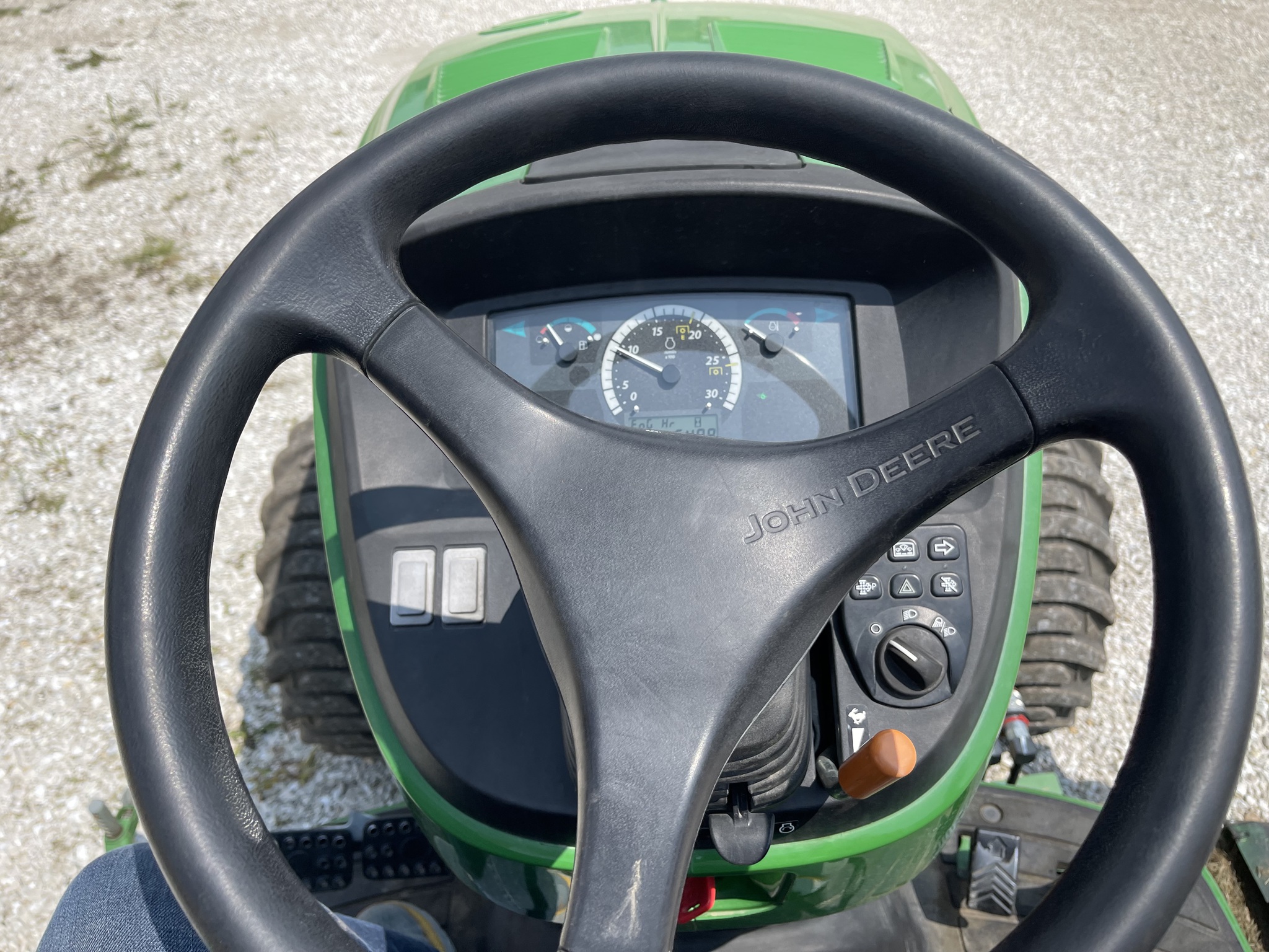  2018 John Deere 3039R at Heritage Tractor in Brimfield, IL