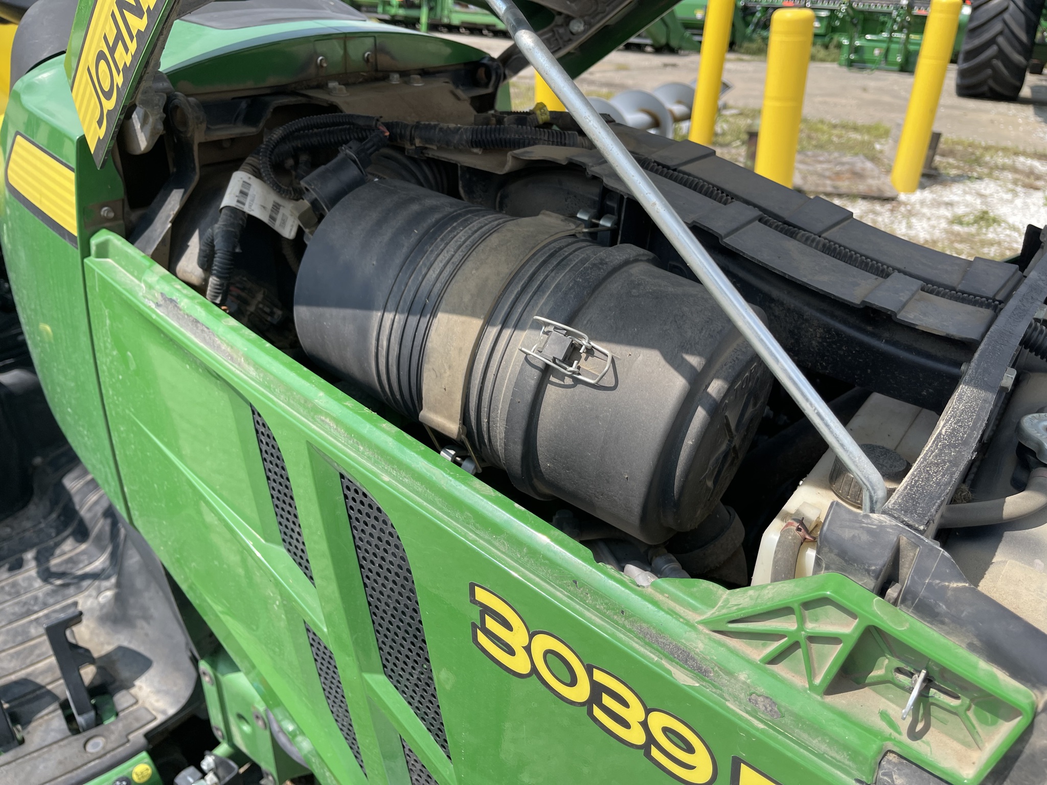  2018 John Deere 3039R at Heritage Tractor in Brimfield, IL