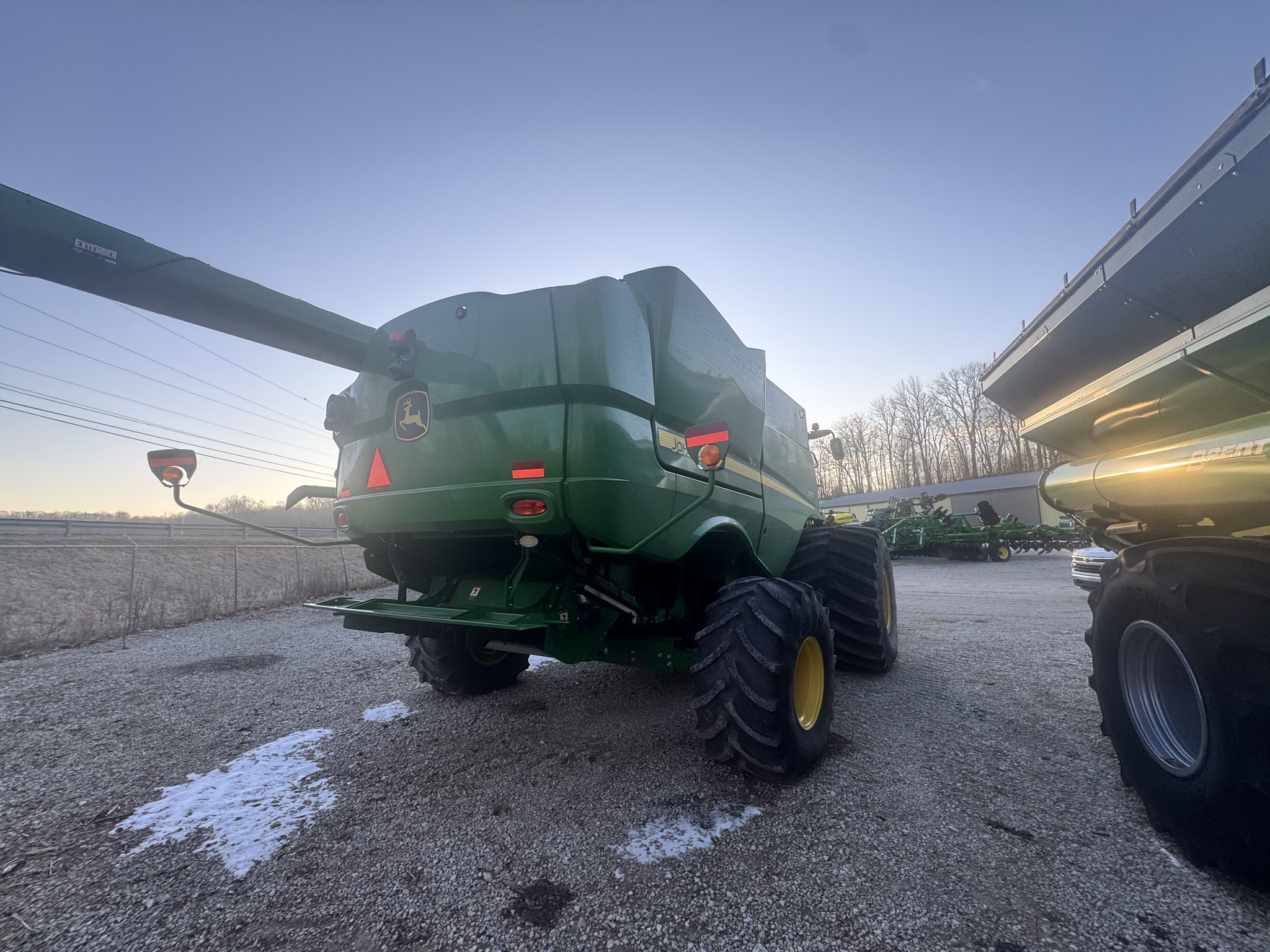 2018 John Deere S770 Image 22
