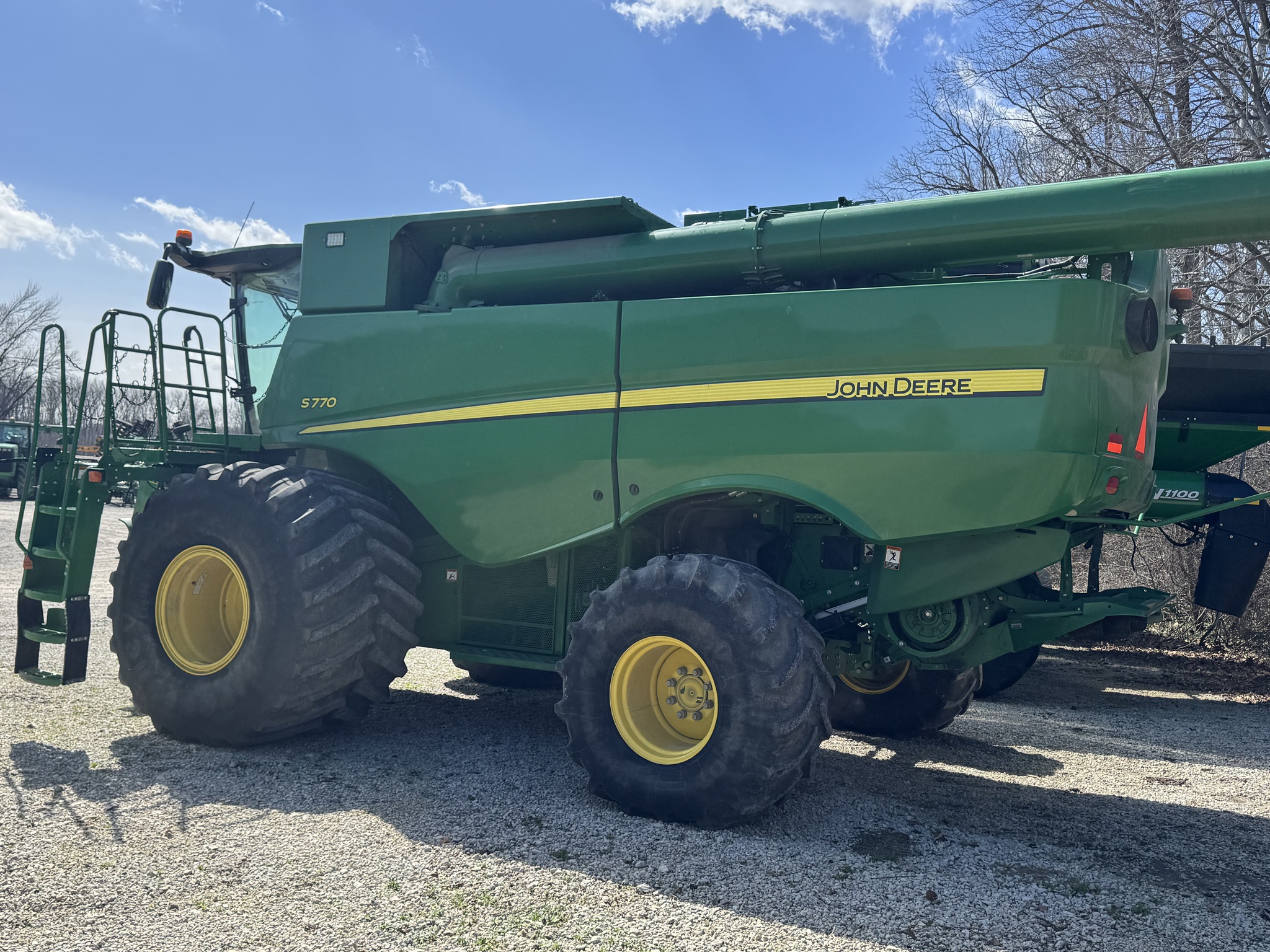 2018 John Deere S770 Image 3