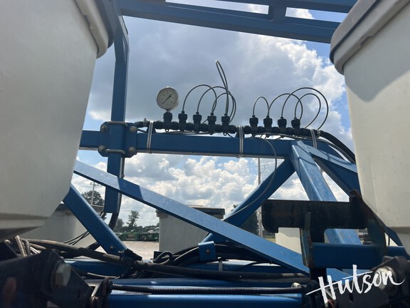 Photo of 2005 Kinze 3600
